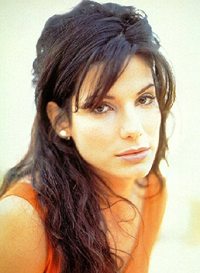   (Sandra Bullock)