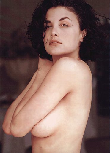   (Sherilyn Fenn)