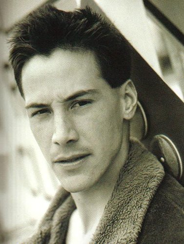   (Keanu Reeves)