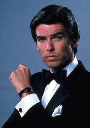   (Pierce Brosnan)