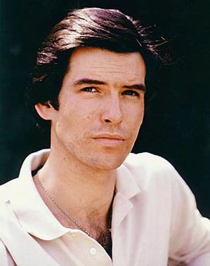   (Pierce Brosnan)